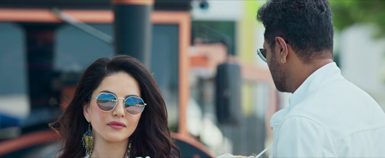 Petta Rap (2024) AMZN WEBRip Hindi + Ta + Kn 720p HEVC DDP 5.1 ESub.mkv.0002